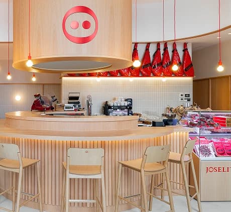 Interior del restaurante Joselito Las Rozas