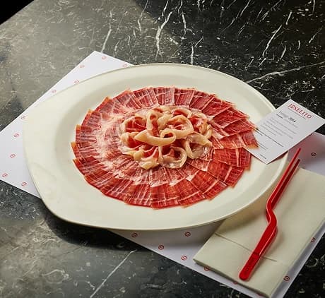 Interior del restaurante Joselito Velázquez
